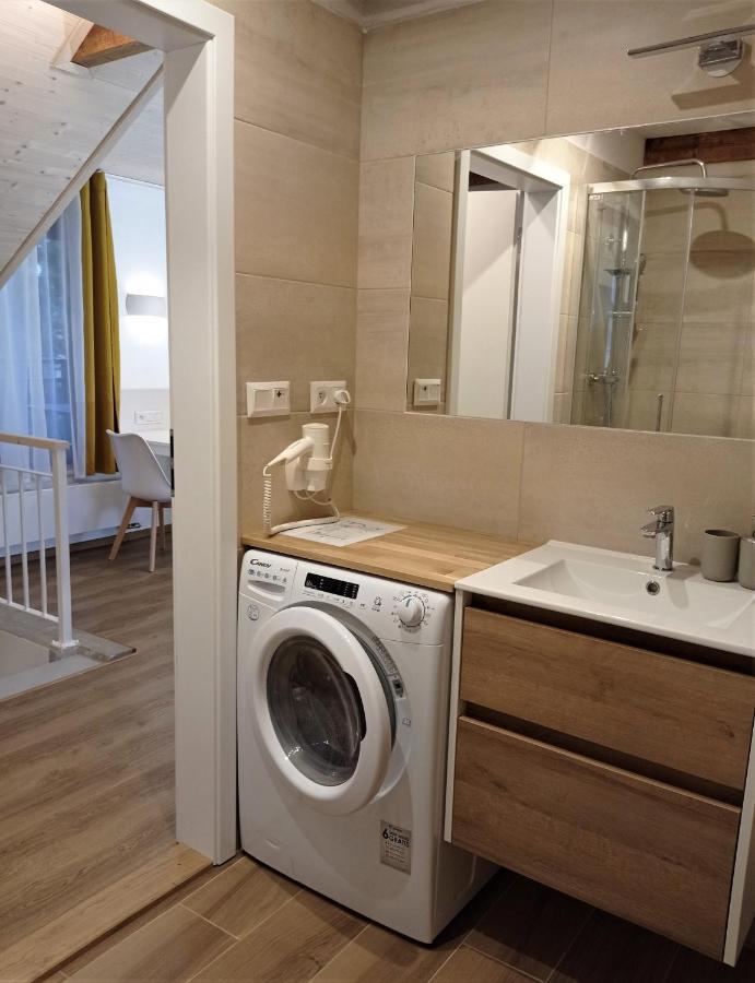 Apartman Kollarovi เชสเกบูดิเยโจวิตเซ ภายนอก รูปภาพ